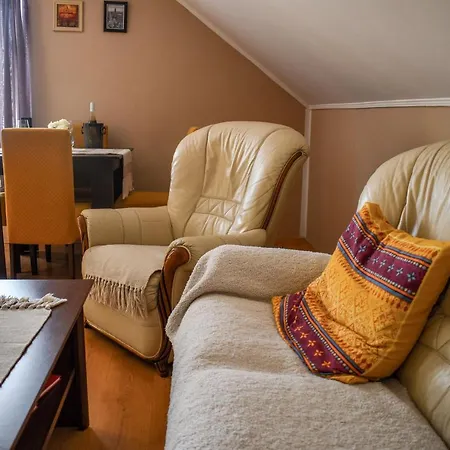 Apartmán Golden Bis, *