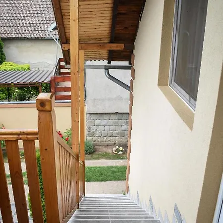 Apartman Golden Bis, Szabadka
