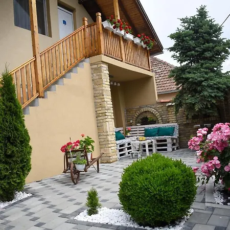 Golden Bis, Apartament *