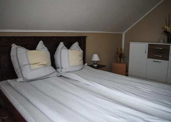 アパート Golden Bis, スボティツァ